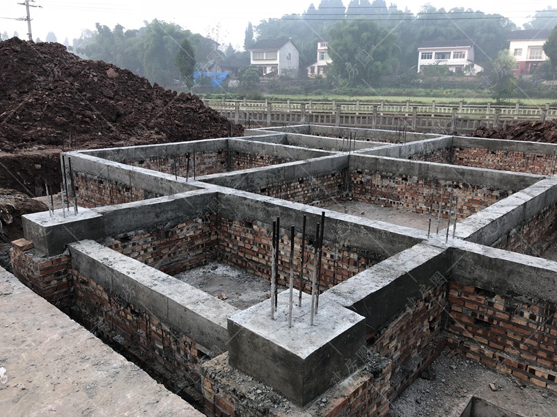 南充高坪自建房施工基礎(chǔ)施工