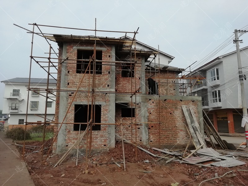 南充高坪自建房施工主體施工