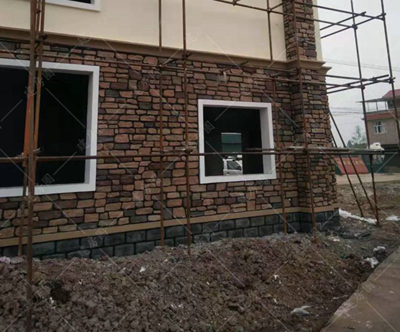 南充高坪自建房施工外裝施工