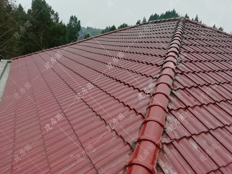 屋面蓋瓦完成