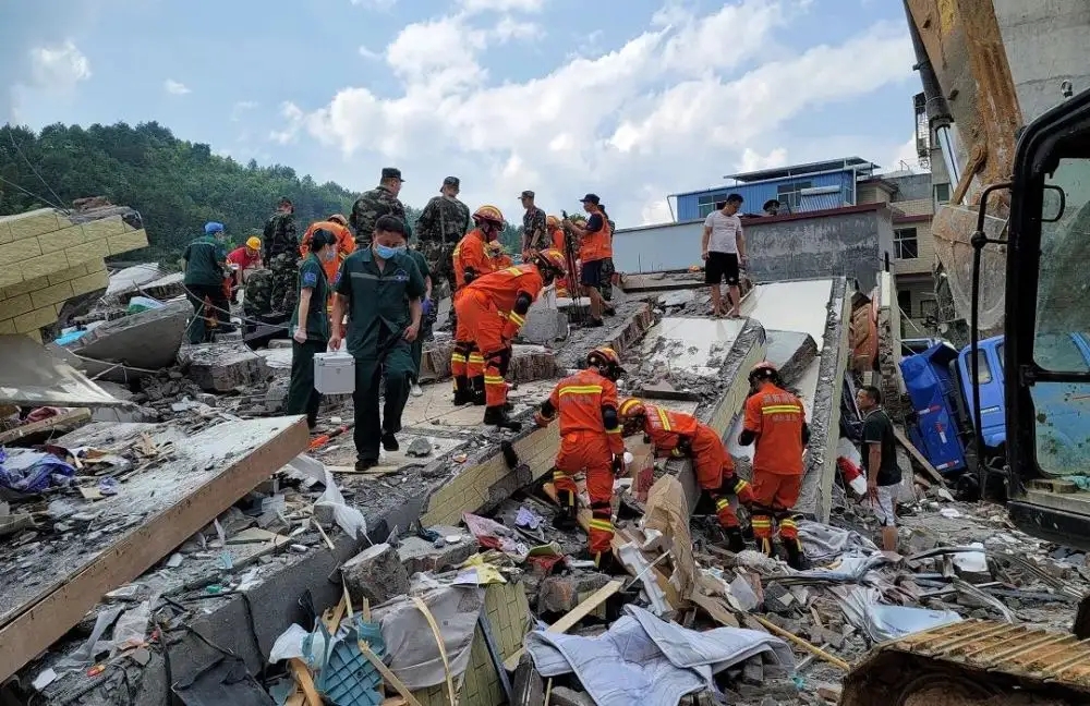 湖南長沙自建房倒塌現(xiàn)場