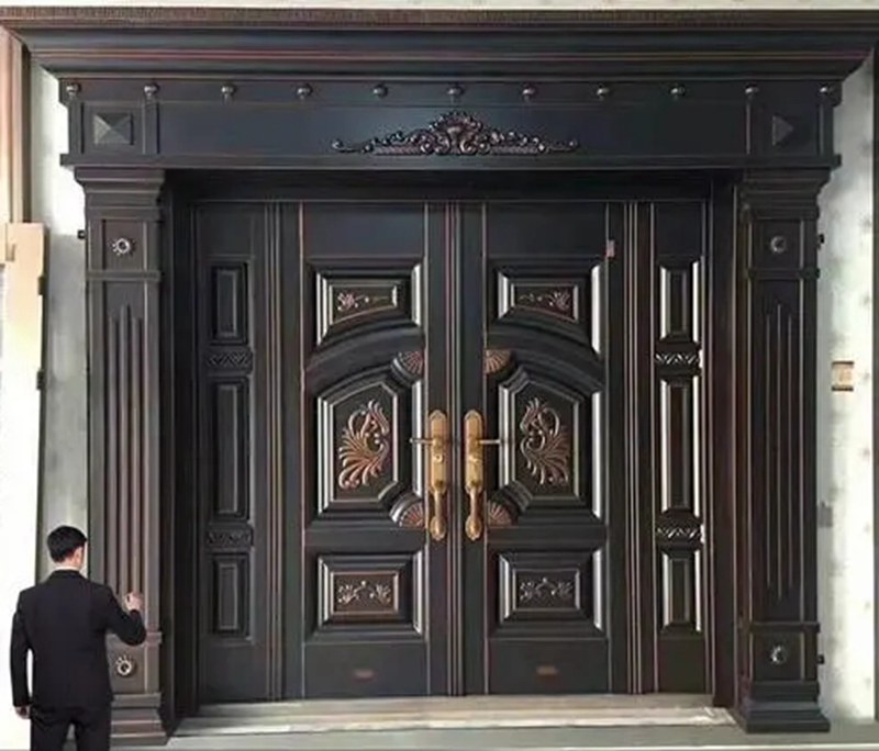 銅門